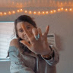 Meet your Posher, Tori